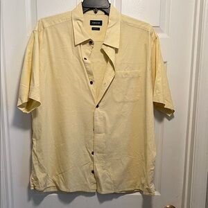 Orvis Men's Light Yellow Casual Button Down Shirt